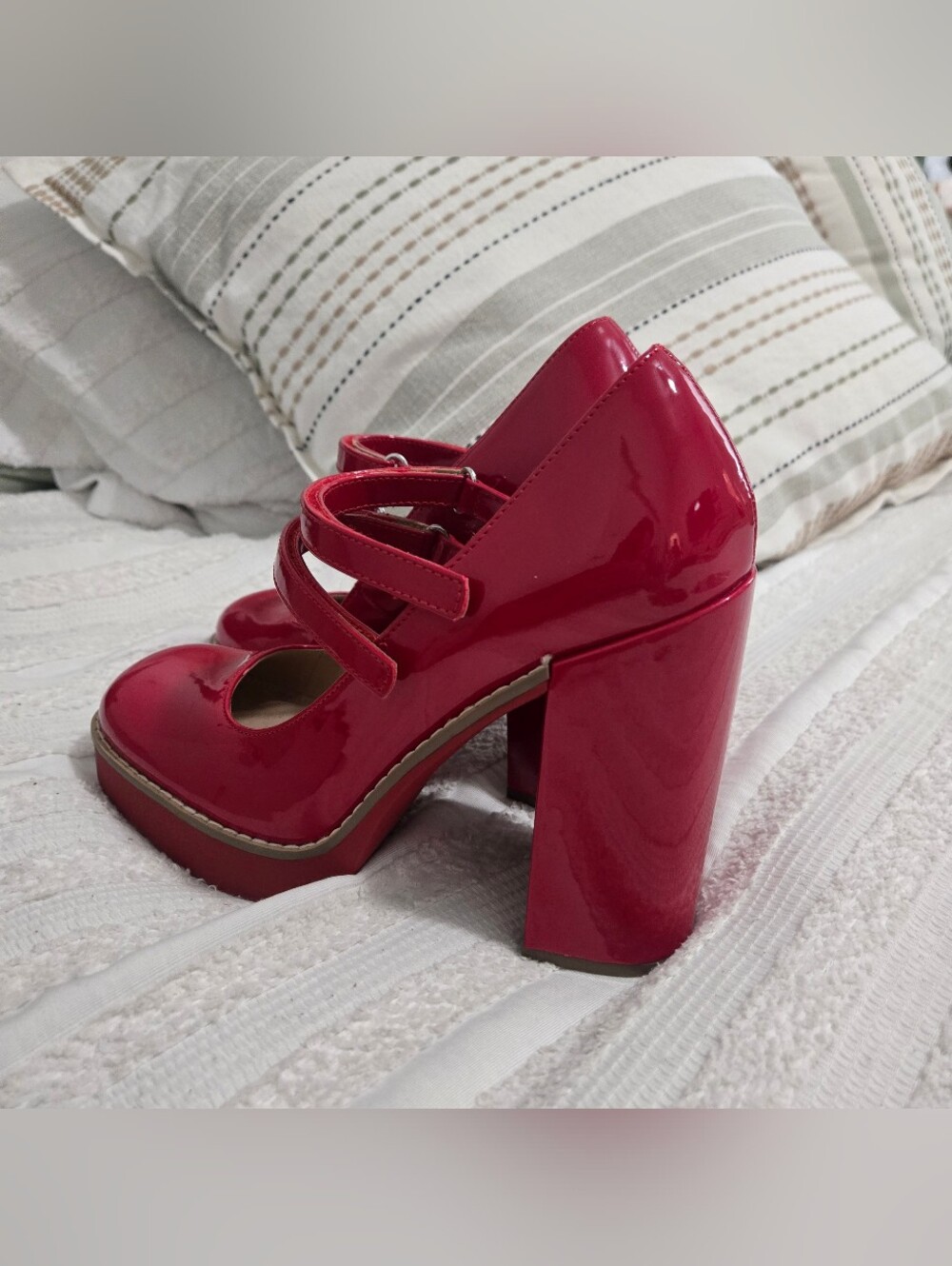 Steve Madden - Twice Mary Jane - Red - Picture 3 of 7
